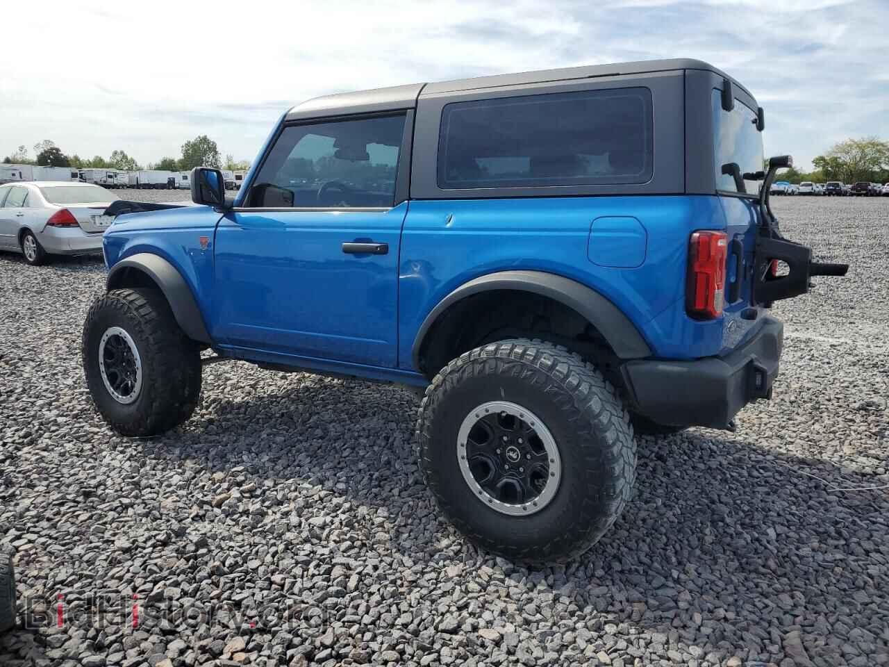2021 FORD BRONCO - VIN: 1FMDE5CP3MLB05902 - Photo 2