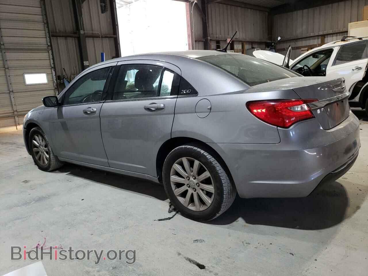 2013 CHRYSLER 200 - VIN: 1C3CCBBB0DN541867 - Photo 2
