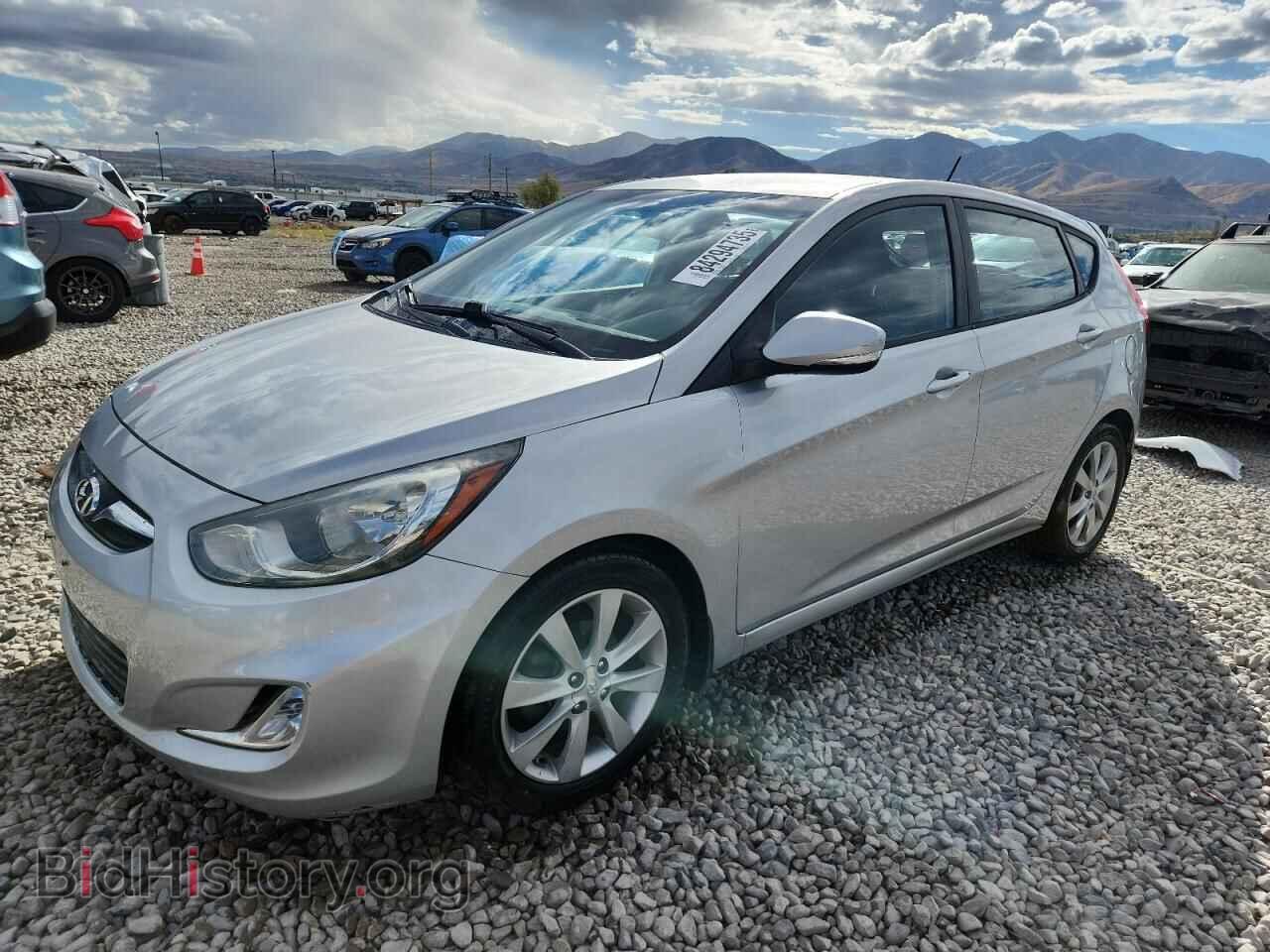 Photo KMHCU5AE2DU059716 - HYUNDAI ACCENT 2013
