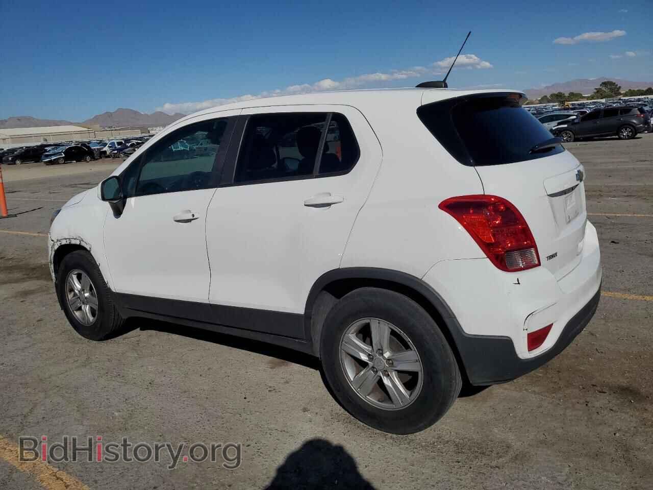 2020 CHEVROLET TRAX - VIN: 3GNCJKSB4LL176830 - Фото 2