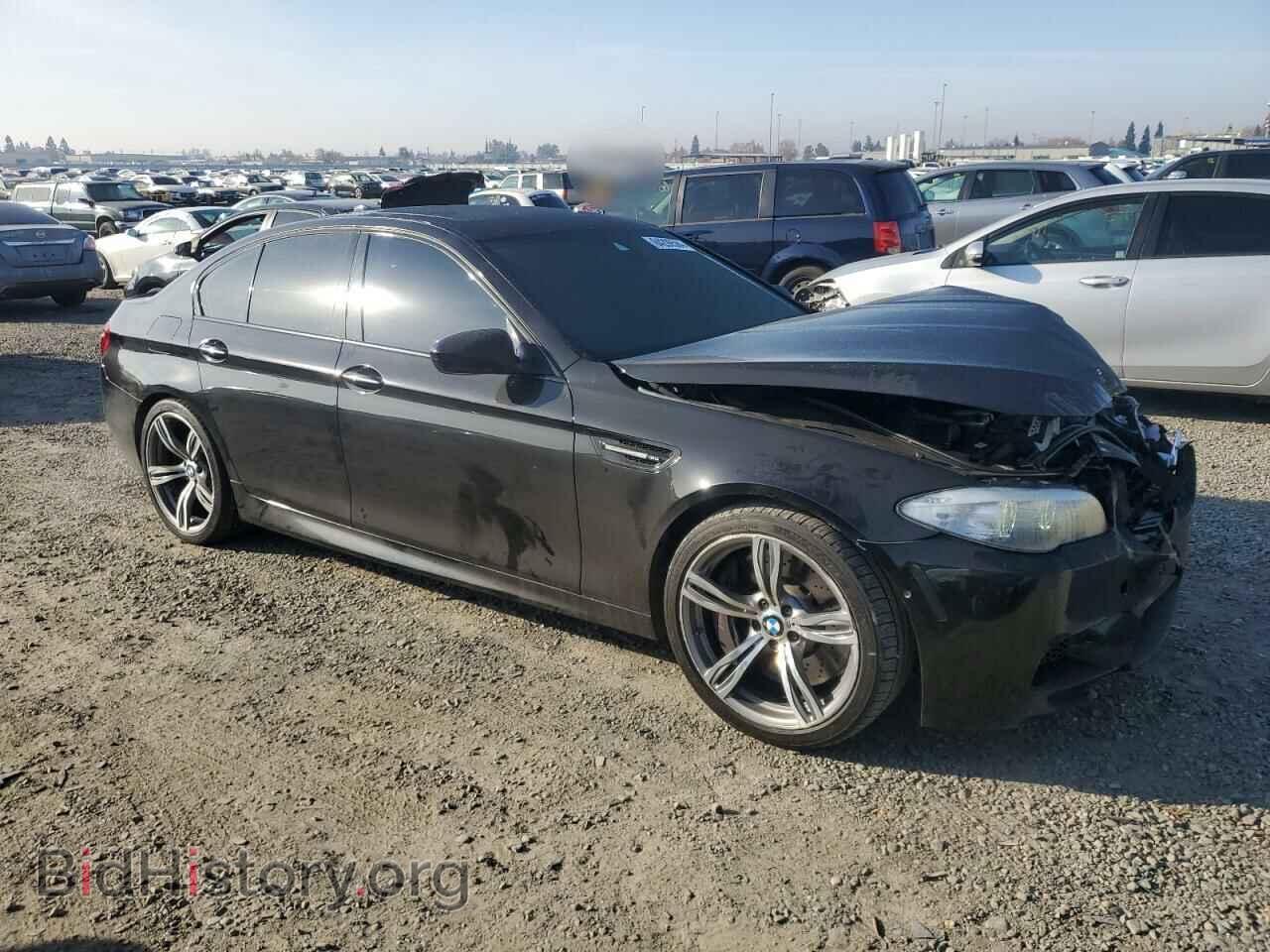 2013 BMW M5 - VIN: WBSFV9C58DD096250 - Фото 4