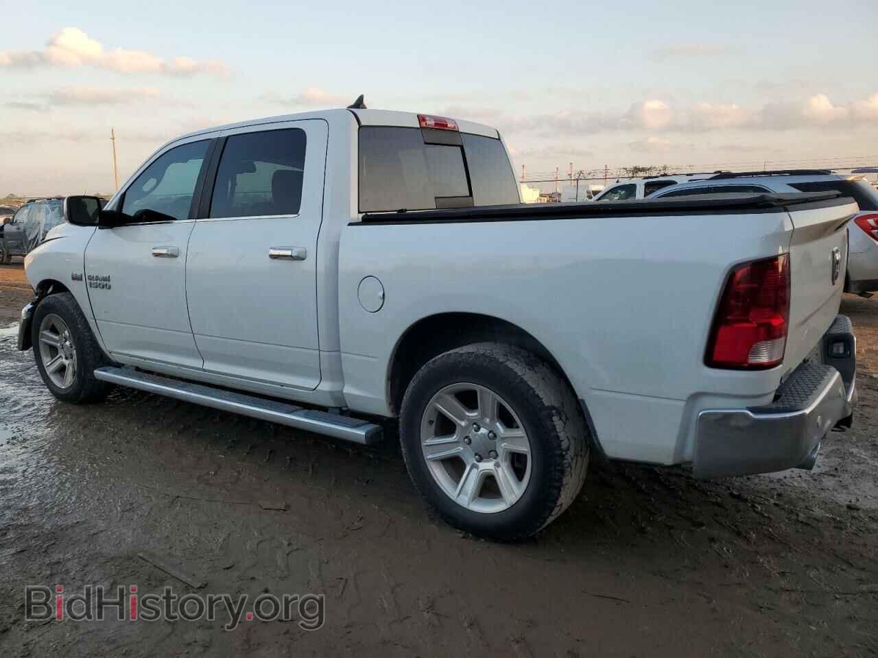 2018 RAM 1500 - VIN: 1C6RR6LT2JS255090 - Фото 2