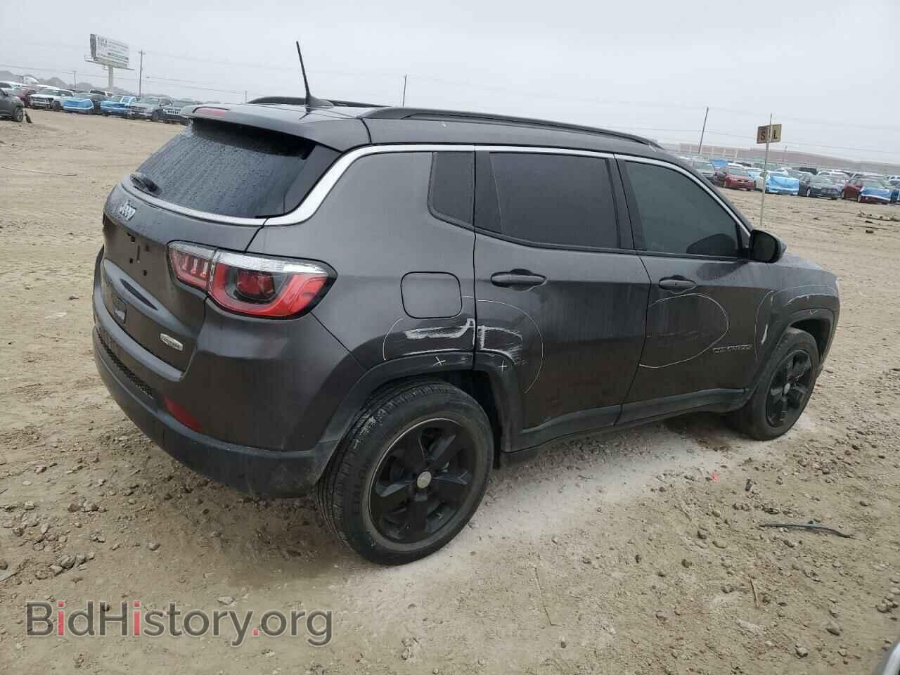 2020 JEEP COMPASS - VIN: 3C4NJCBB8LT135947 - Фото 3