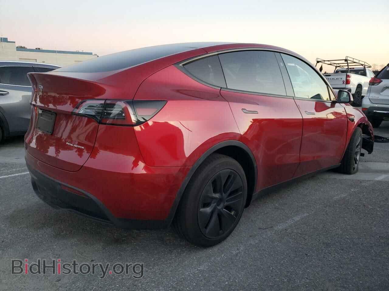 2025 TESLA MODEL Y - VIN: 7SAYGDEE4SF218265 - Фото 3