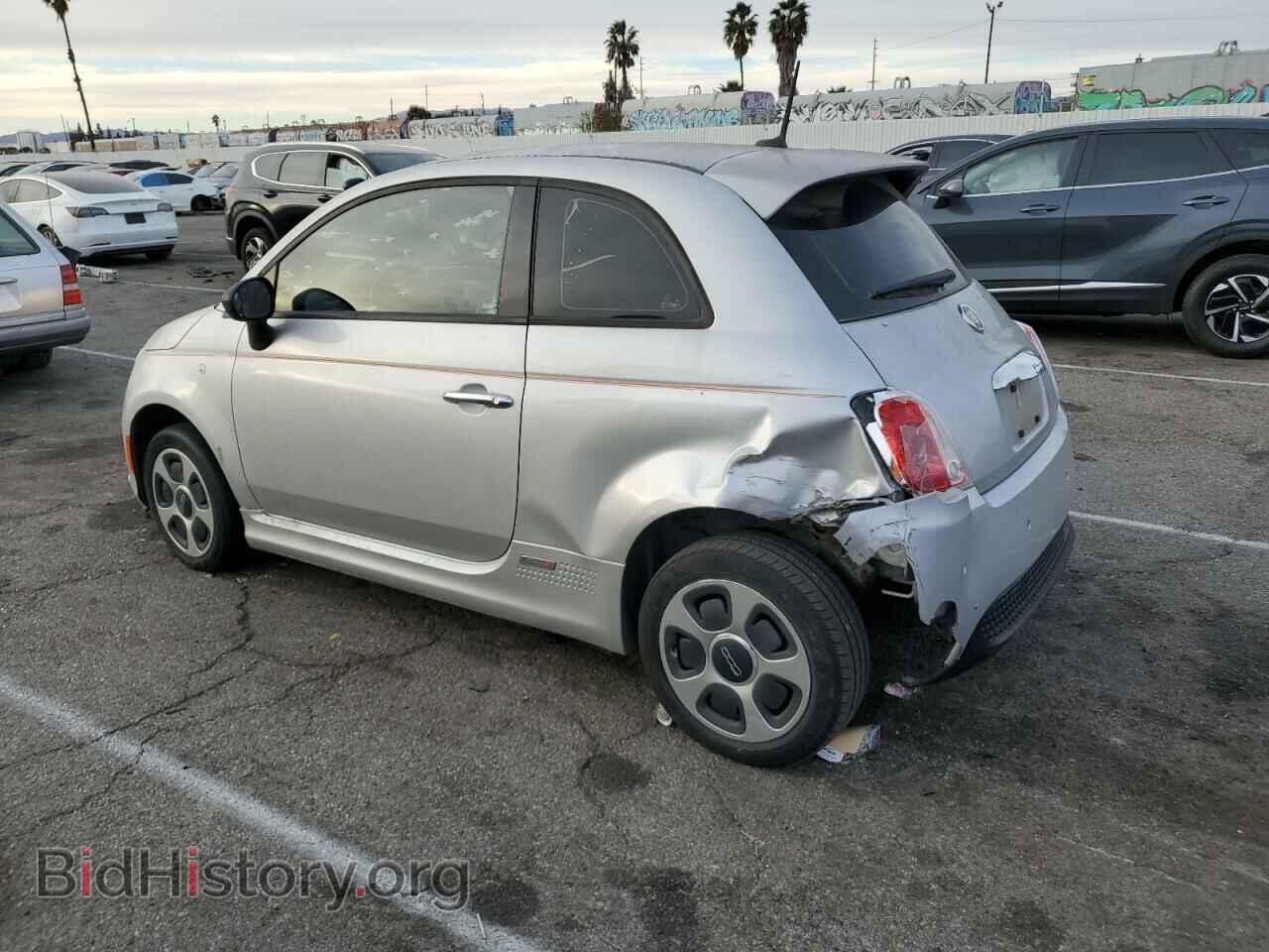2013 FIAT 500 - VIN: 3C3CFFGE7DT753392 - Фото 2