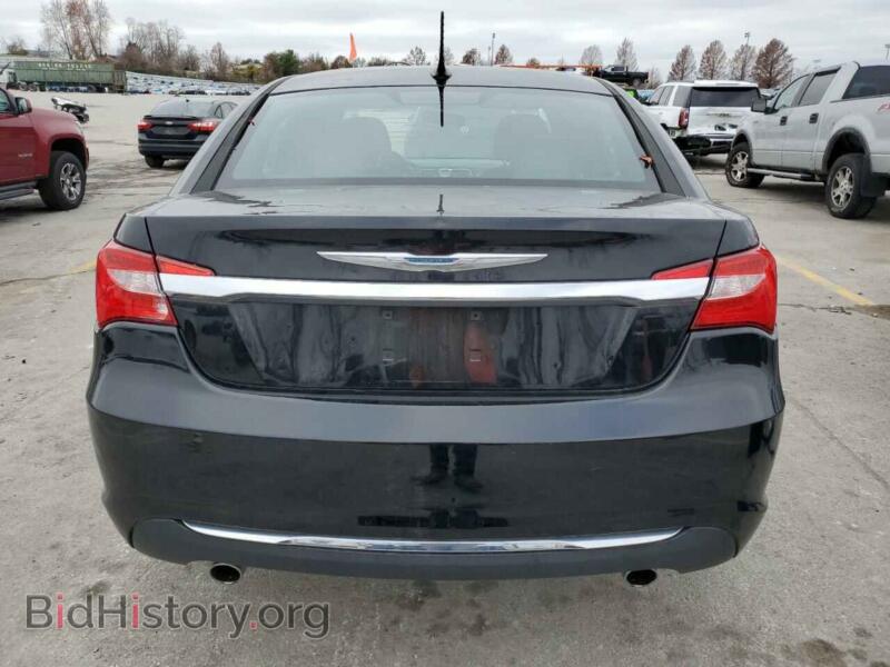 2013 Chrysler 200 (VIN 1C3CCBCG4DN520451) — фото 6 из 12