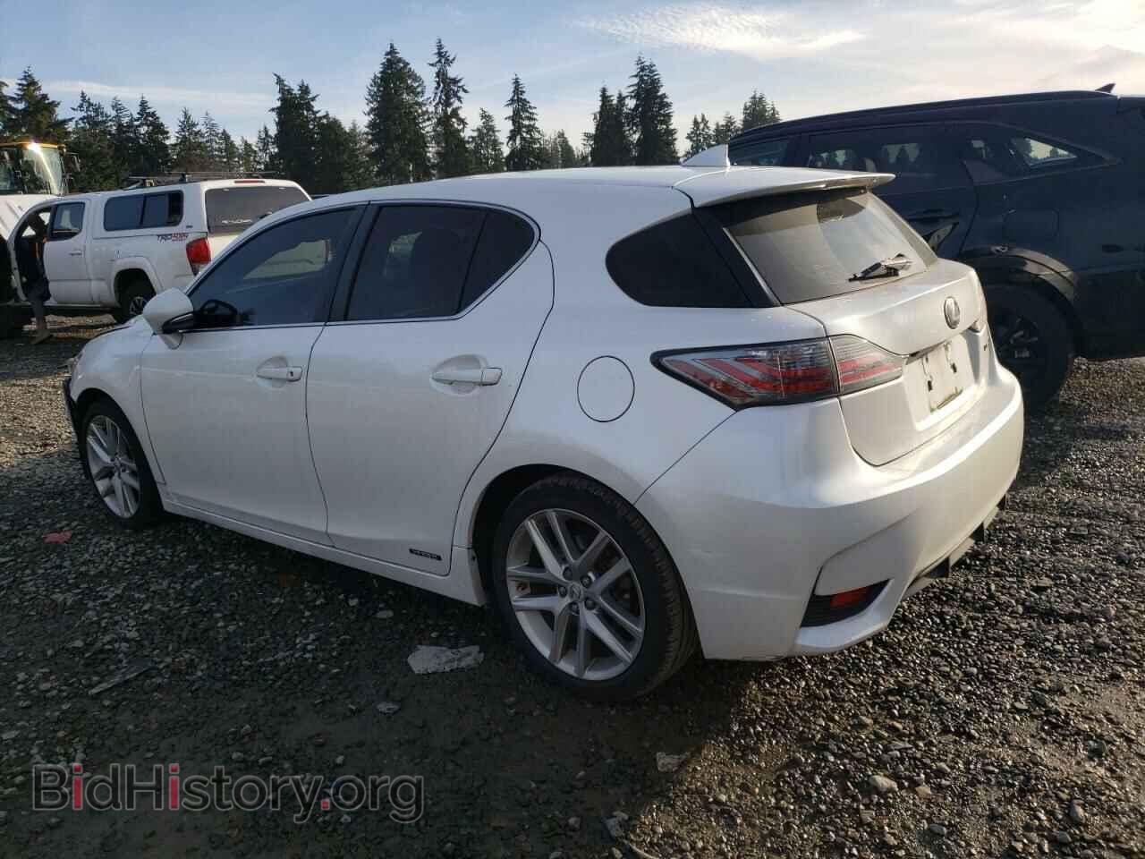 2017 LEXUS CT 200 - VIN: JTHKD5BH1H2289871 - Photo 2