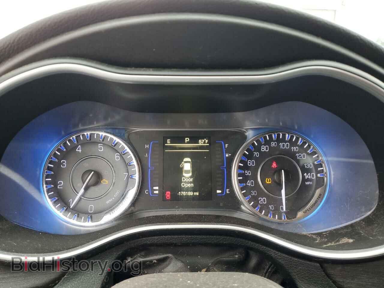 2016 CHRYSLER 200 - VIN: 1C3CCCAB3GN172692 - Фото 9