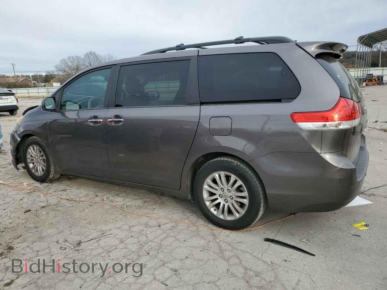 2012 TOYOTA All Models - VIN: 5TDYK3DC3CS229924 - Фото 2