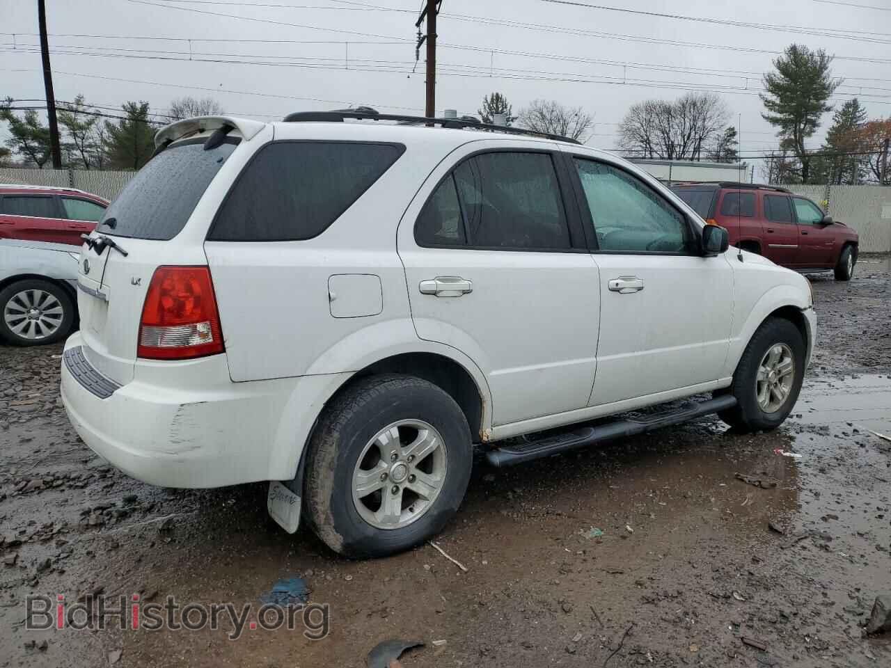 2006 KIA SORENTO - VIN: KNDJC733365613977 - Фото 3