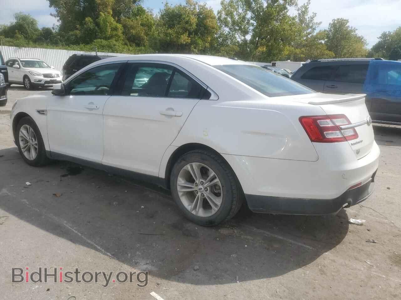 2013 FORD TAURUS - VIN: 1FAHP2E86DG107453 - Фото 2
