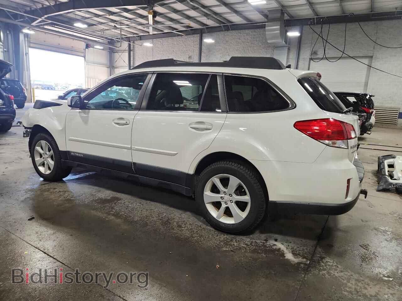 2014 SUBARU OUTBACK - VIN: 4S4BRCDC9E3203913 - Photo 2