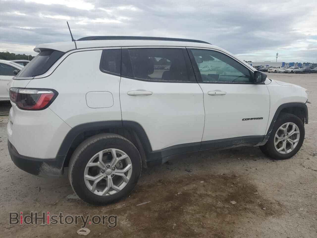 2024 JEEP COMPASS - VIN: 3C4NJDBN7RT117996 - Фото 3