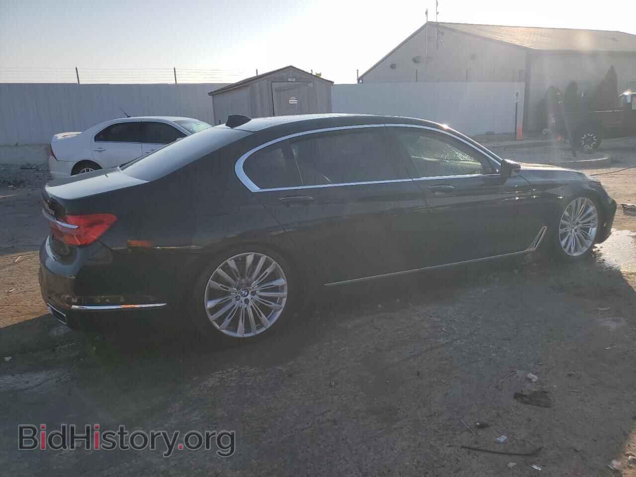 2016 BMW 7 SERIES - VIN: WBA7F2C52GG419742 - Фото 3