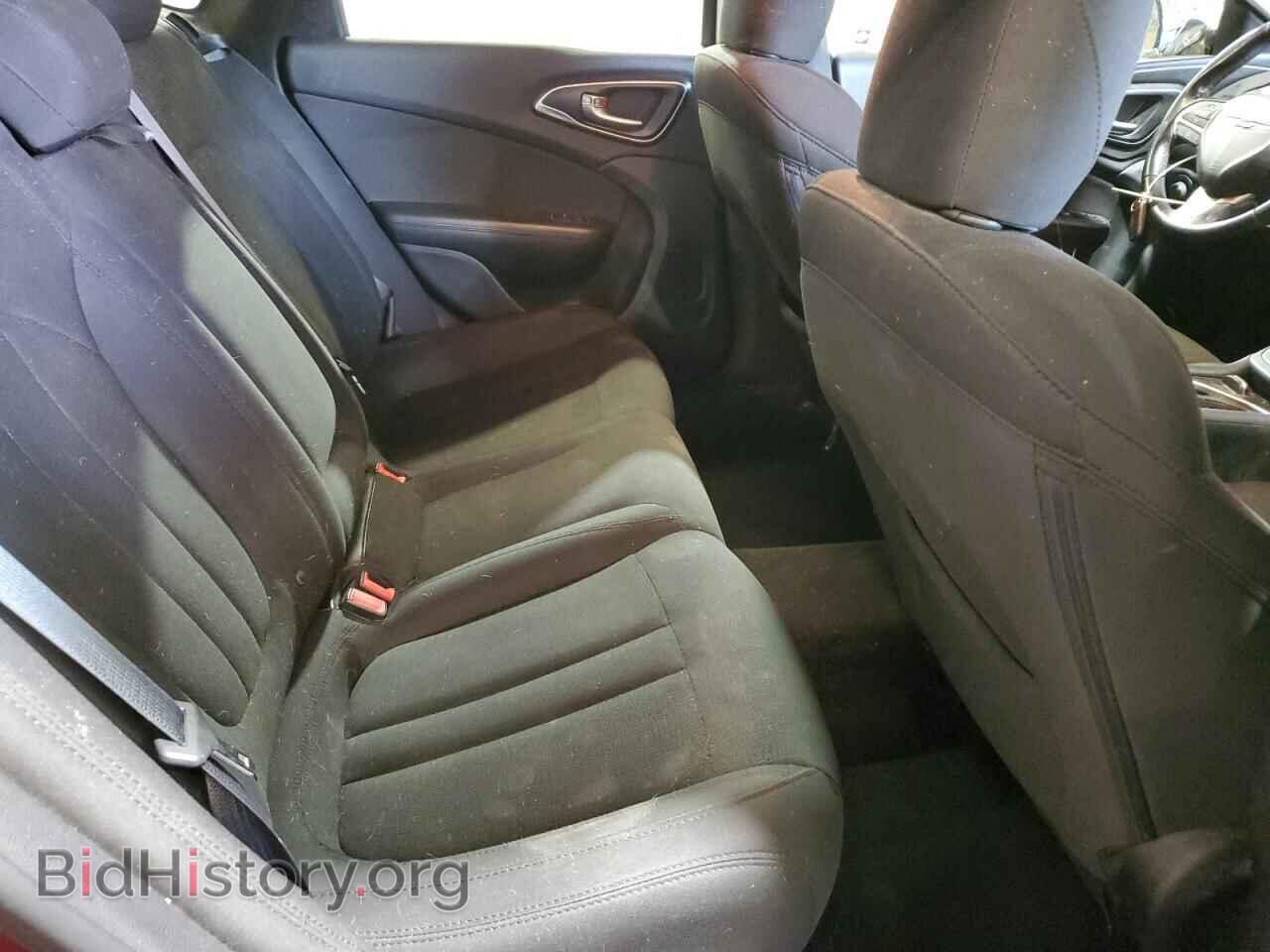 2016 CHRYSLER 200 - VIN: 1C3CCCAB1GN103127 - Фото 10