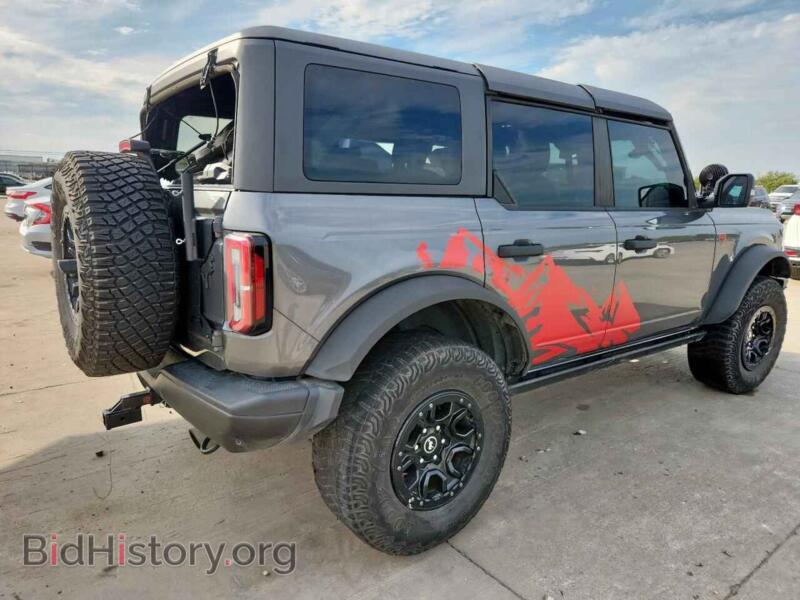 2022 Ford BRONCO (VIN 1FMEE5DP4NLB86039) — фото 3 из 14