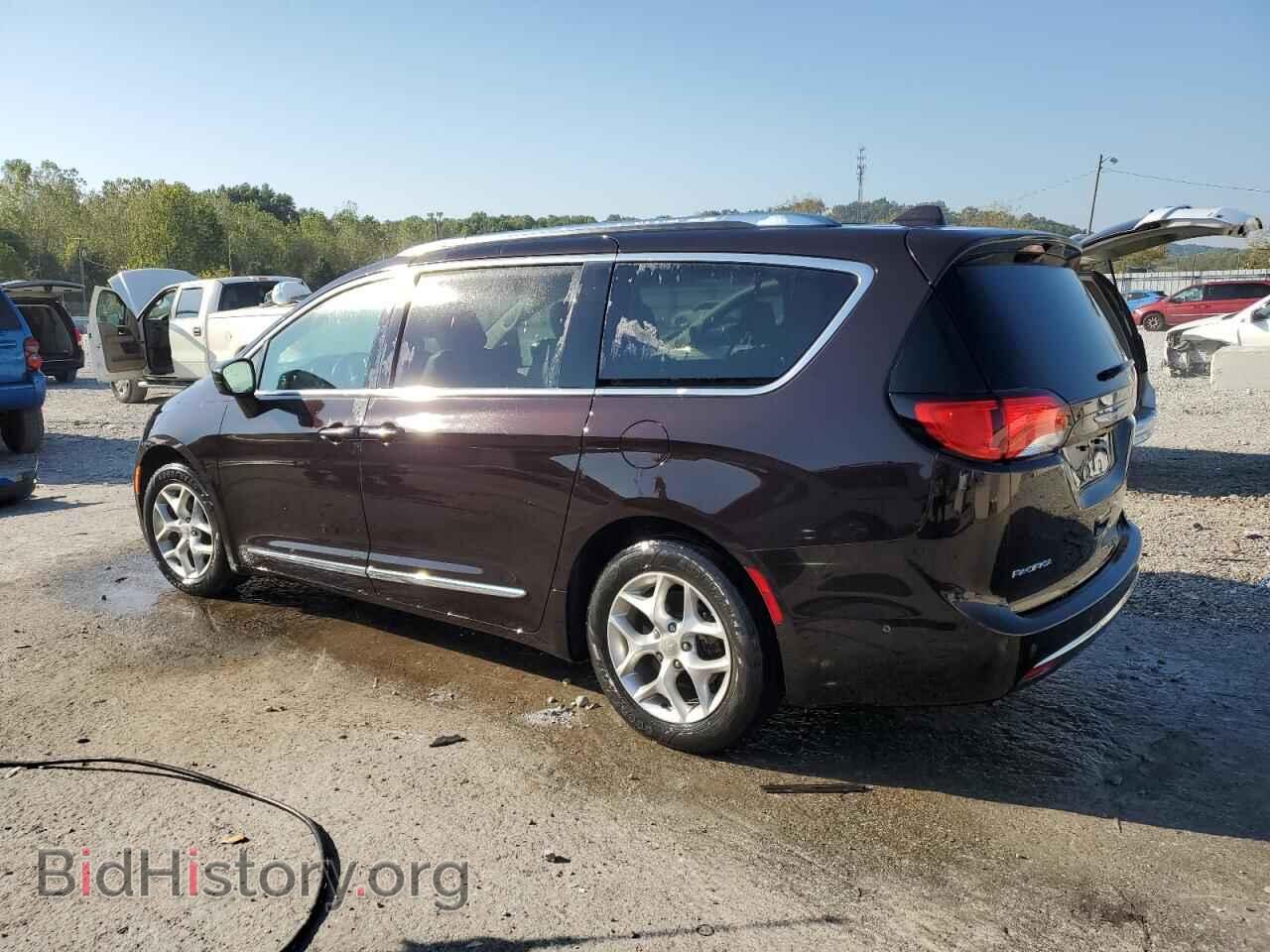 2017 CHRYSLER PACIFICA - VIN: 2C4RC1EG2HR832192 - Photo 2