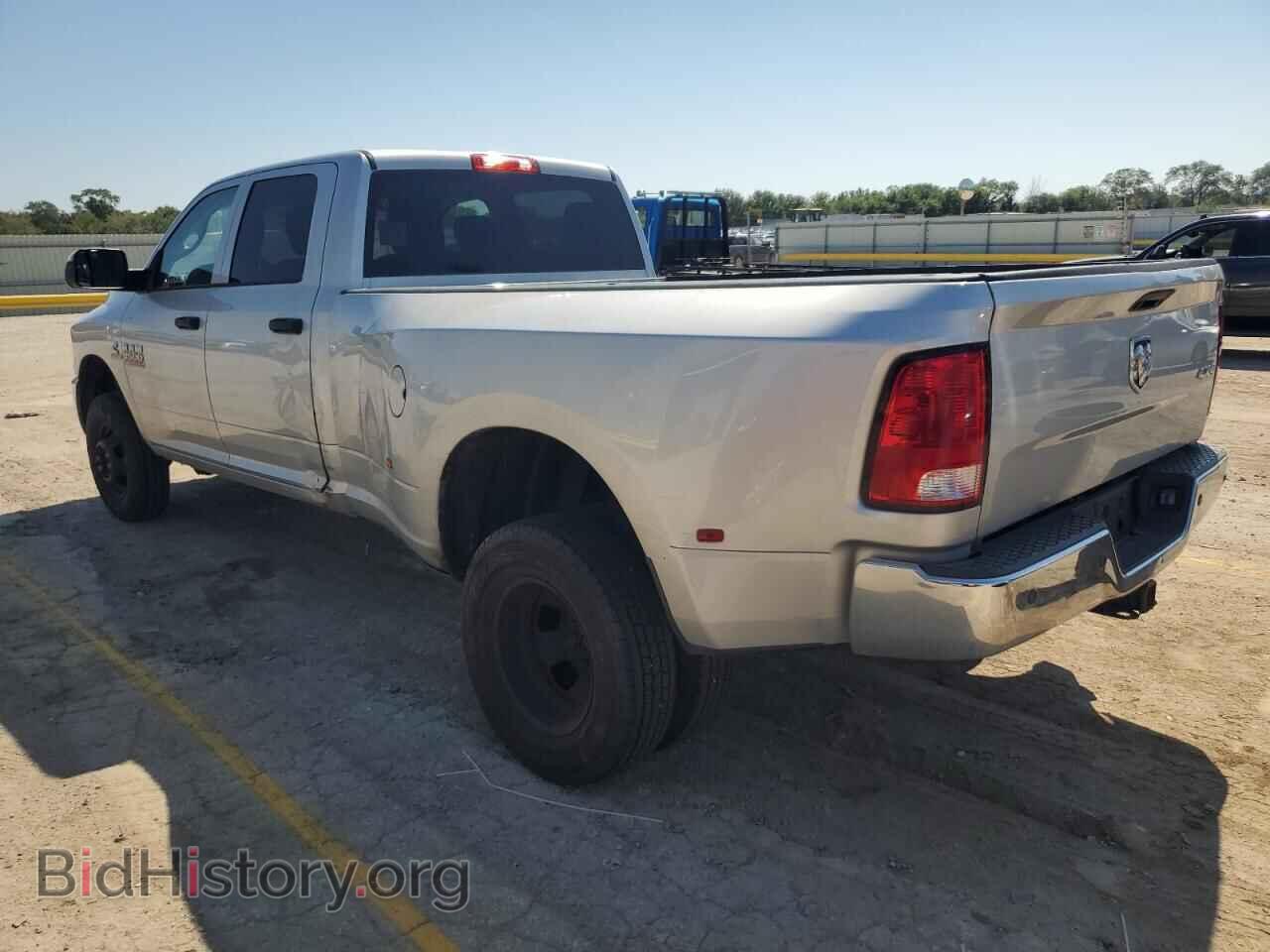 2018 RAM All Models - VIN: 3C63RRGL0JG267845 - Photo 2