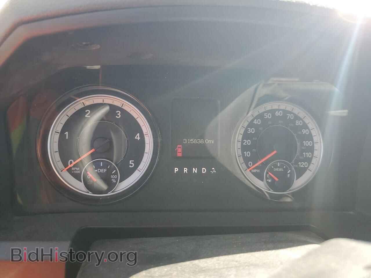 2018 RAM All Models - VIN: 3C63RRGL0JG267845 - Photo 9
