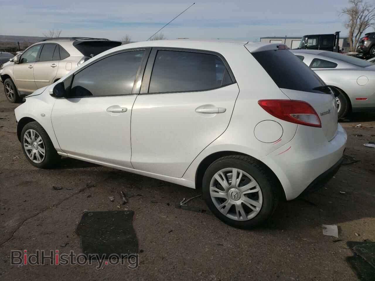 2011 MAZDA 2 - VIN: JM1DE1HZ9B0120524 - Photo 2