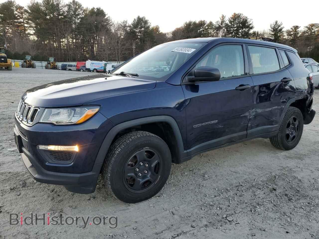 Photo 3C4NJDAB3JT126870 - JEEP COMPASS 2018