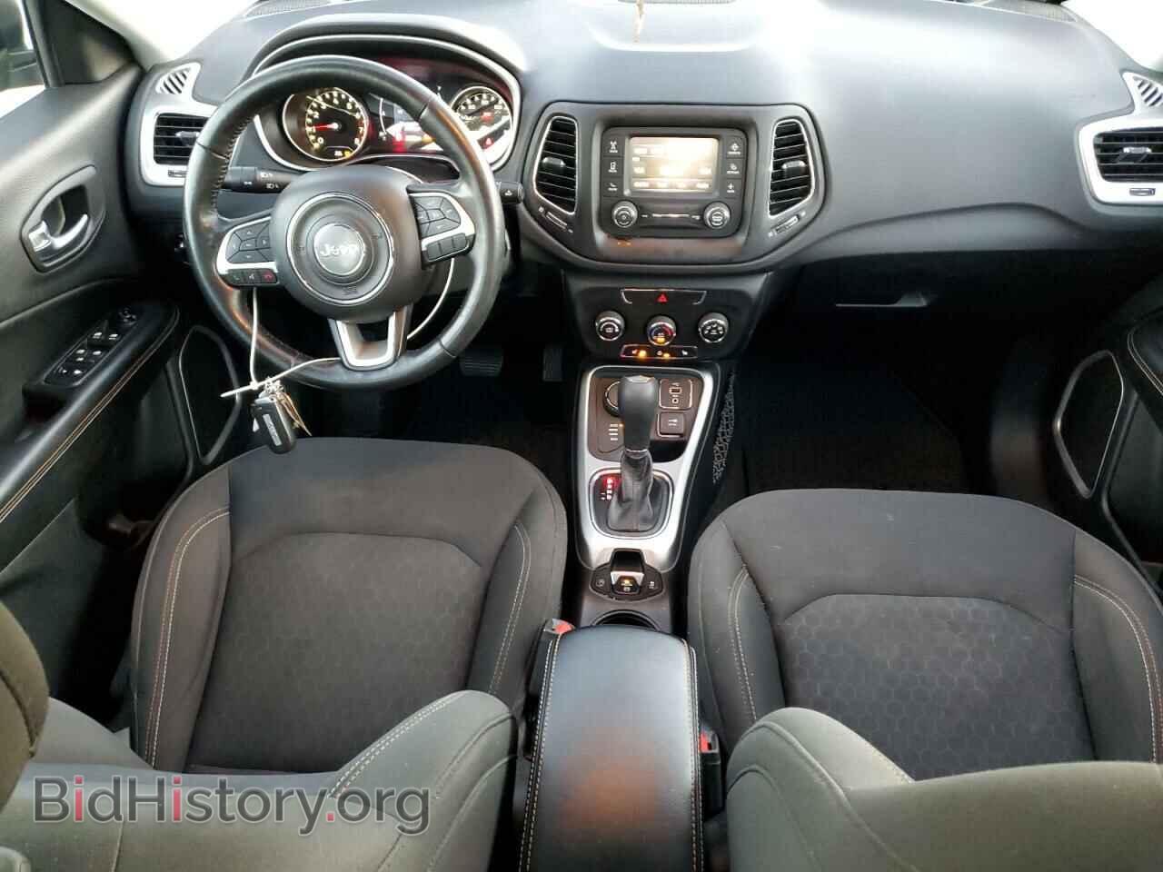 2018 JEEP COMPASS - VIN: 3C4NJDAB3JT126870 - Фото 8