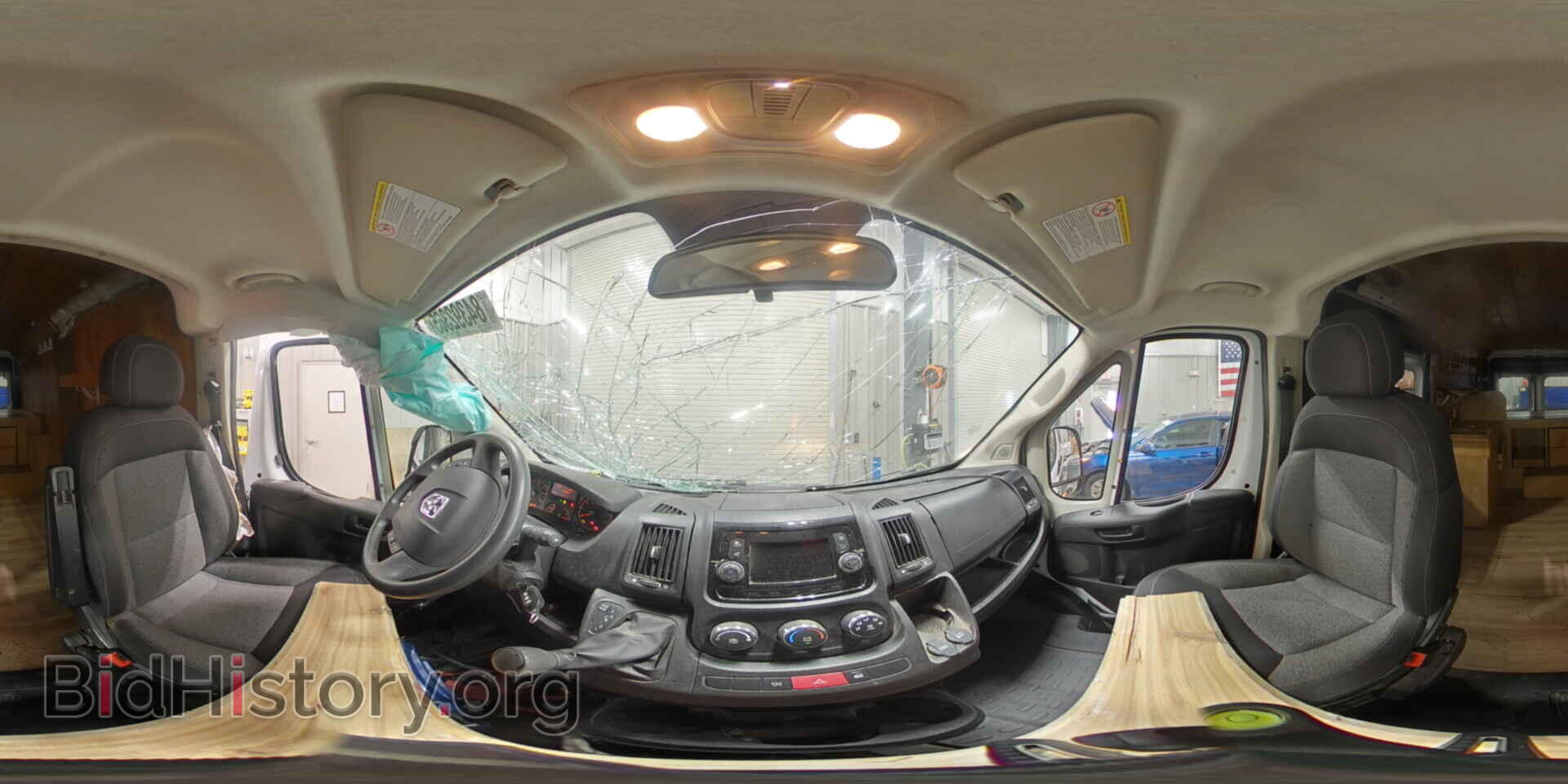 2019 RAM All Models - VIN: 3C6TRVDG4KE515219 - Фото 12