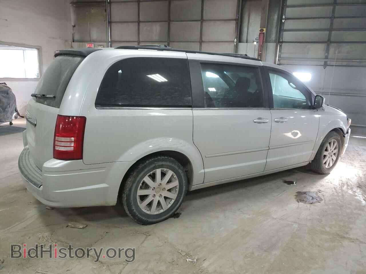 2008 CHRYSLER MINIVAN - VIN: 2A8HR54P28R649600 - Фото 3