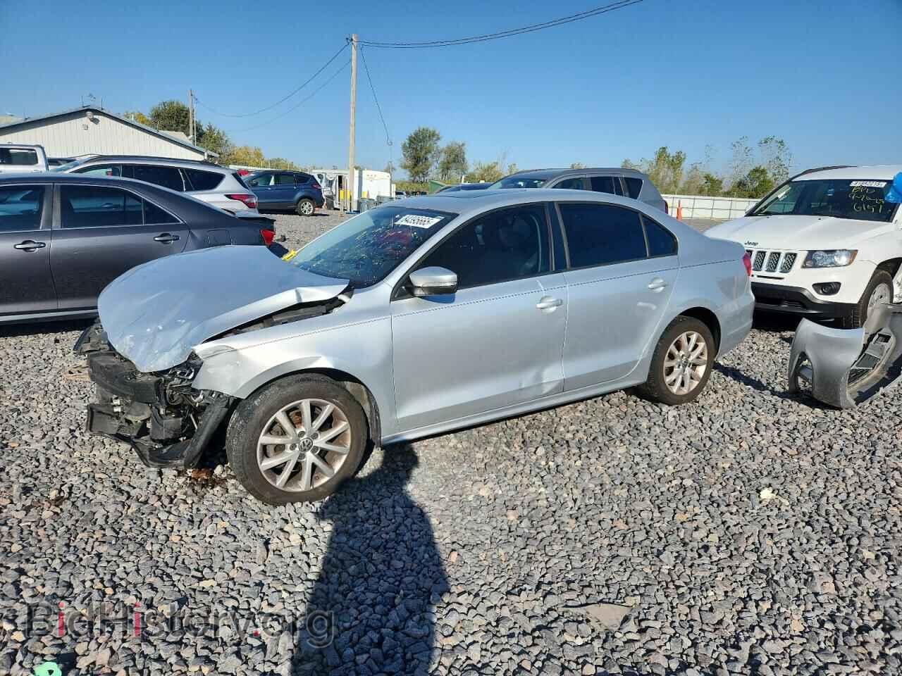 Фотография 3VWDX7AJ3CM367678 - VOLKSWAGEN JETTA 2012