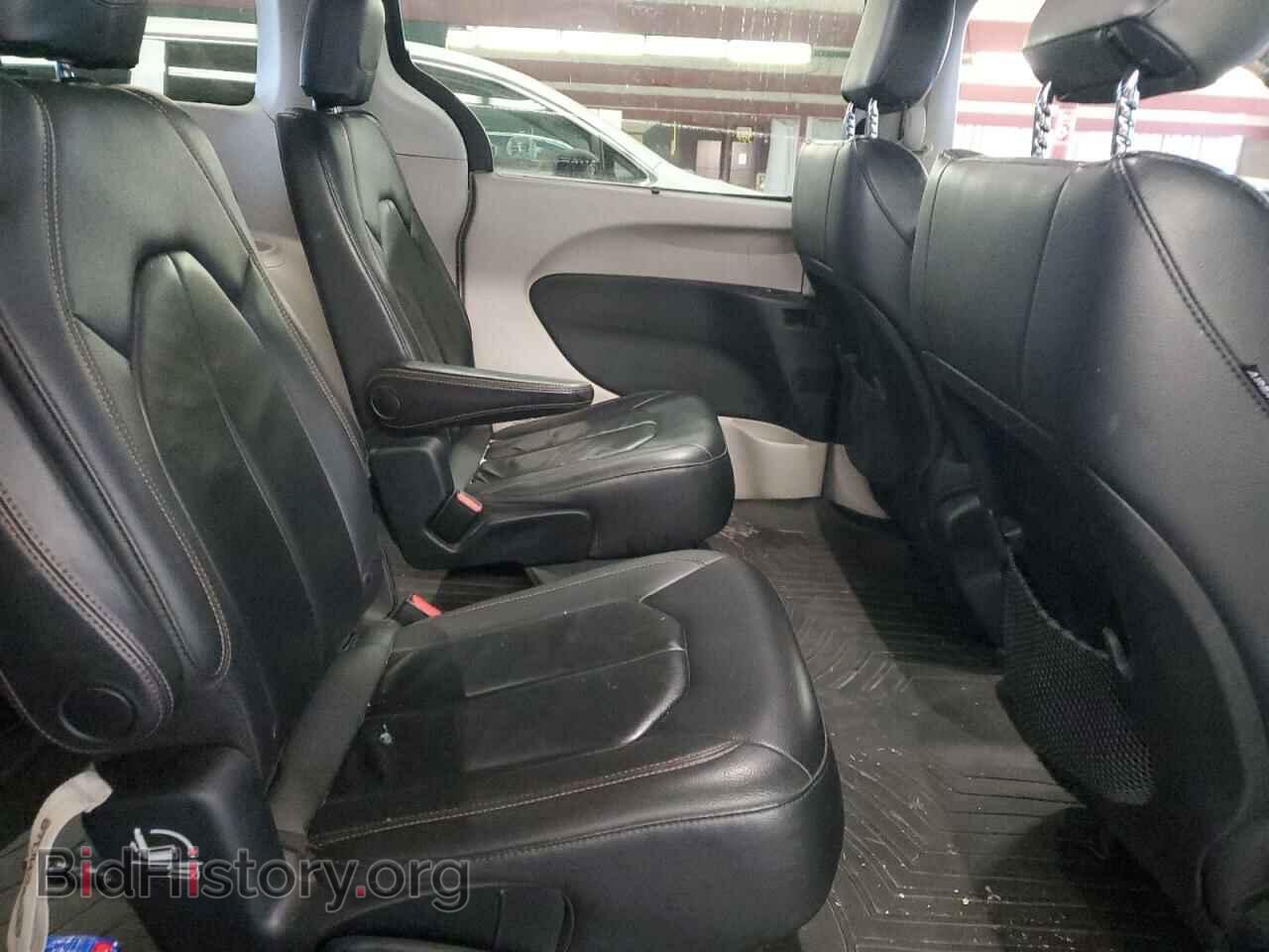 2017 CHRYSLER PACIFICA - VIN: 2C4RC1BGXHR776975 - Photo 11