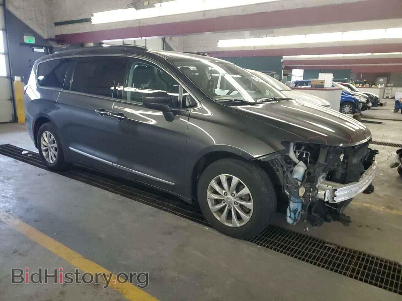 2017 CHRYSLER PACIFICA - VIN: 2C4RC1BGXHR776975 - Photo 4