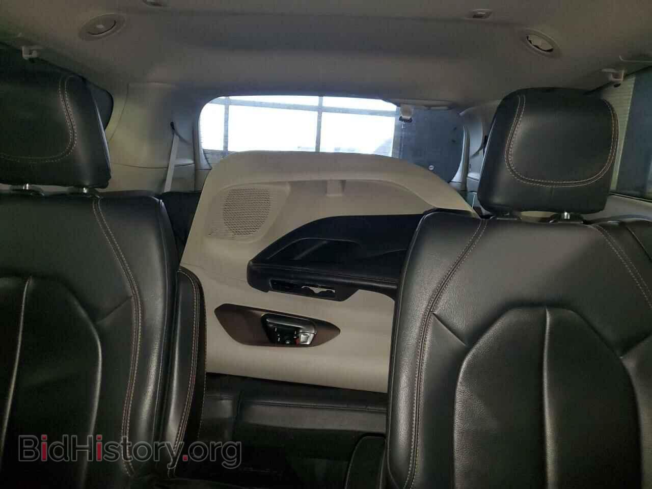 2017 CHRYSLER PACIFICA - VIN: 2C4RC1BGXHR776975 - Photo 10