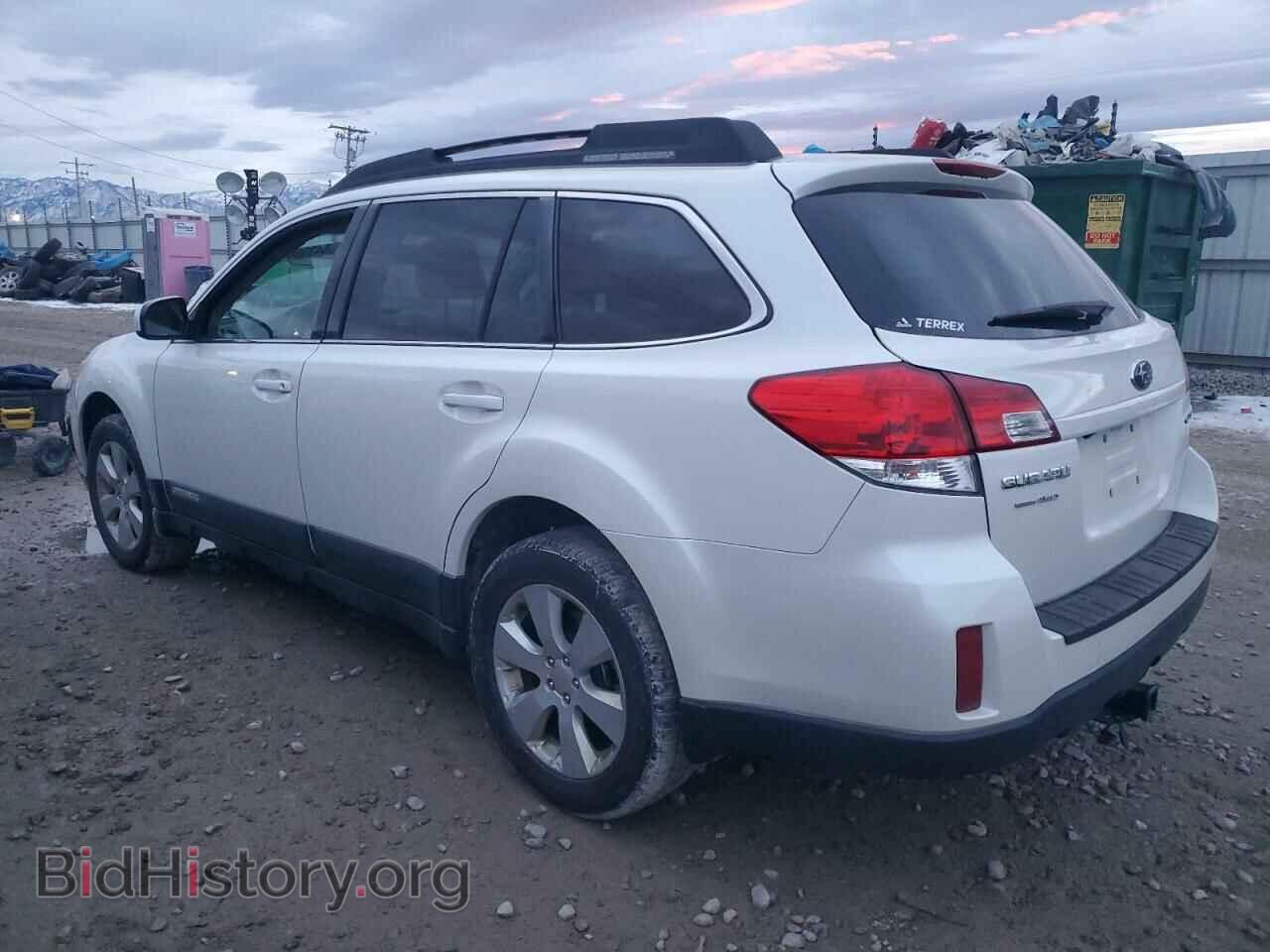 2011 SUBARU OUTBACK - VIN: 4S4BRCCC4B3386571 - Фото 2