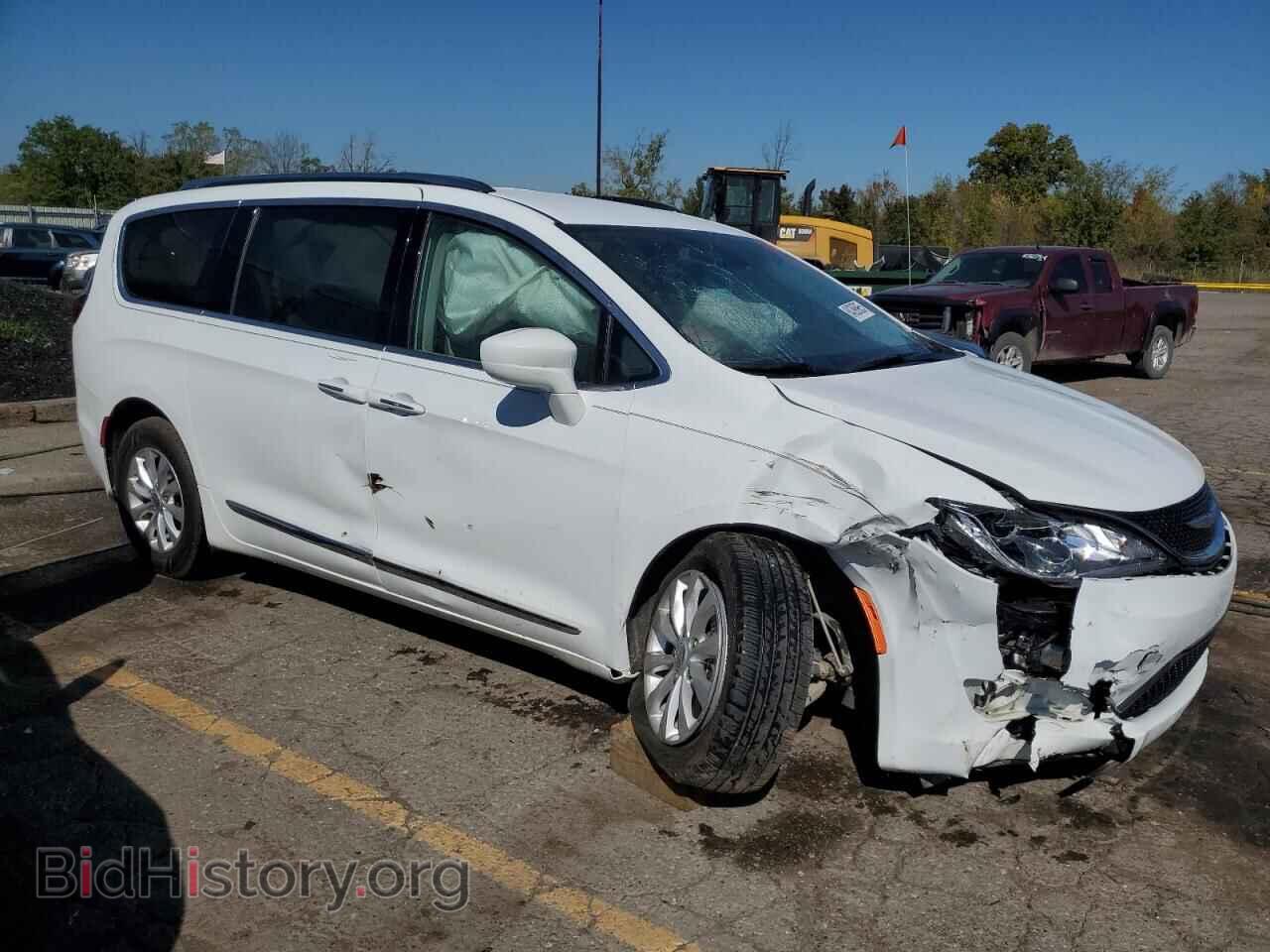 2019 CHRYSLER PACIFICA - VIN: 2C4RC1BG7KR532238 - Фото 4