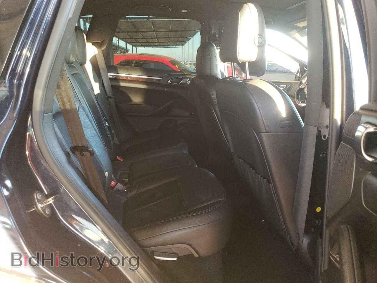 2011 PORSCHE CAYENNE - VIN: WP1AA2A26BLA09119 - Photo 10