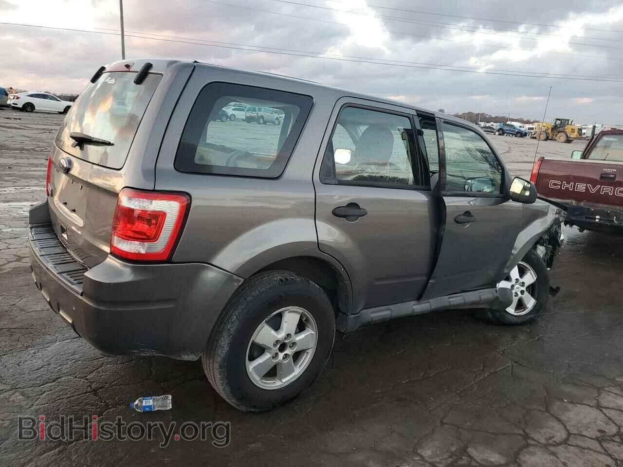 2010 FORD ESCAPE - VIN: 1FMCU0C79AKB55464 - Фото 3