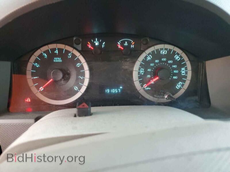 2010 Ford ESCAPE (VIN 1FMCU0C79AKB55464) — photo 9 of 14