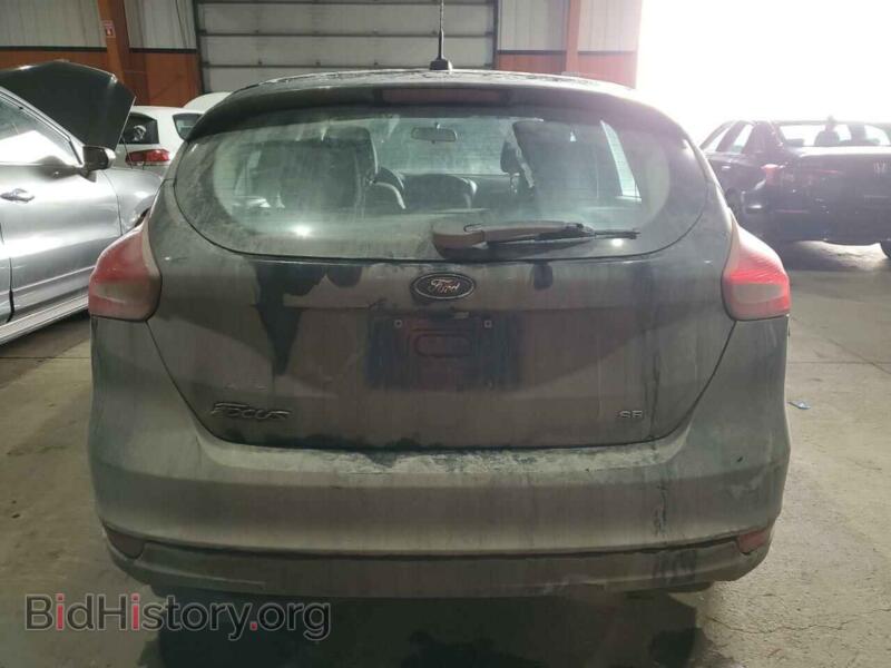 2017 Ford FOCUS (VIN 1FADP3K26HL293318) — photo 6 of 12