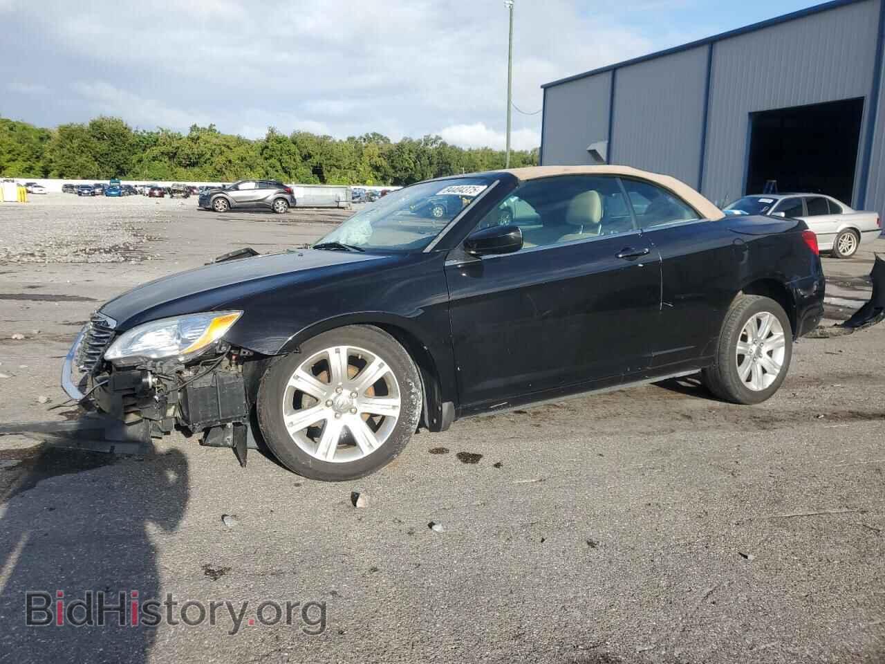 Photo 1C3BC2EB3BN614198 - CHRYSLER 200 2011