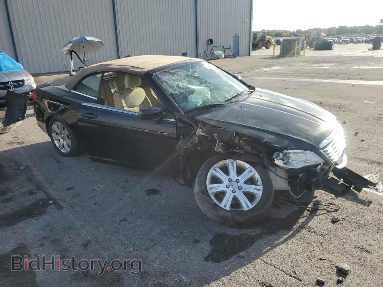 2011 CHRYSLER 200 - VIN: 1C3BC2EB3BN614198 - Фото 4