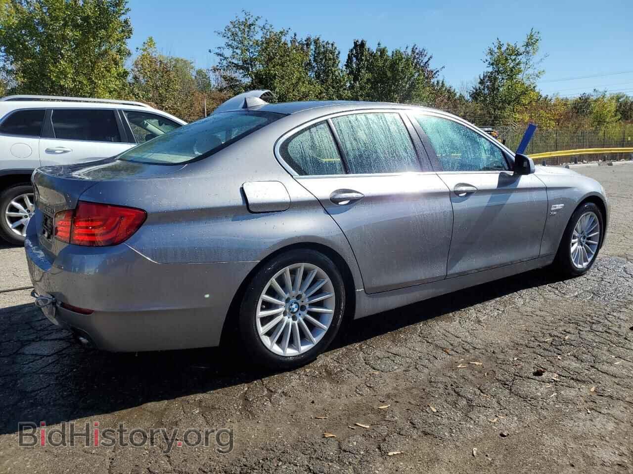 2011 BMW 5 SERIES - VIN: WBAFU7C59BC869824 - Фото 3