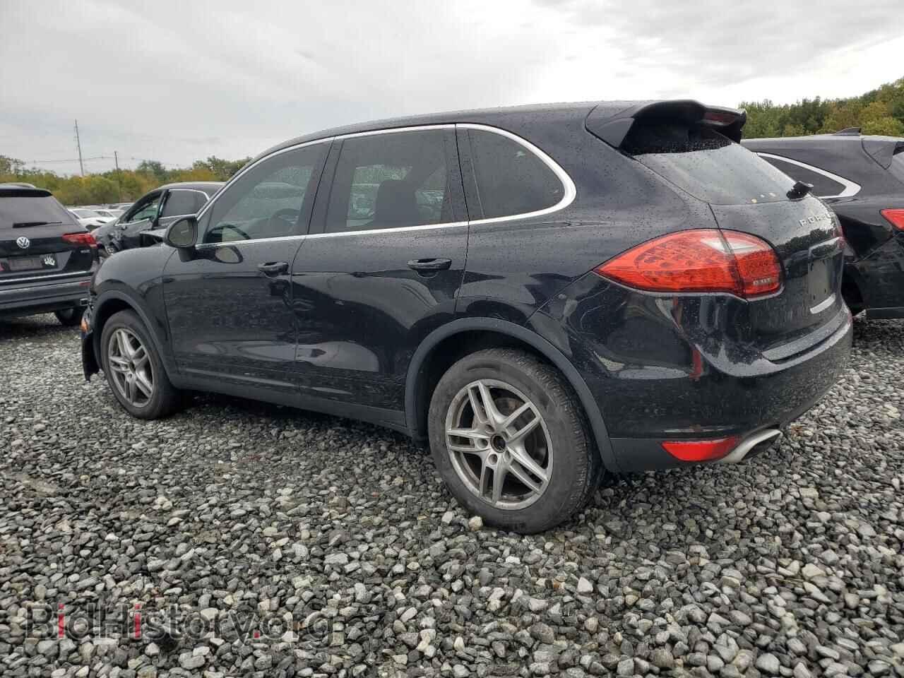 2011 PORSCHE CAYENNE - VIN: WP1AB2A2XBLA55985 - Photo 2