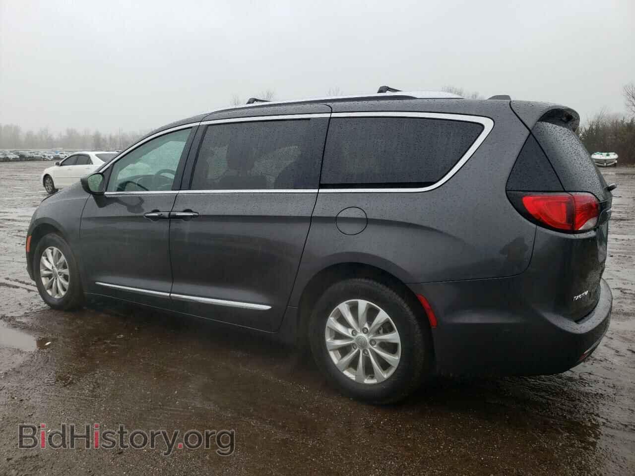 2018 CHRYSLER PACIFICA - VIN: 2C4RC1BG6JR143864 - Фото 2
