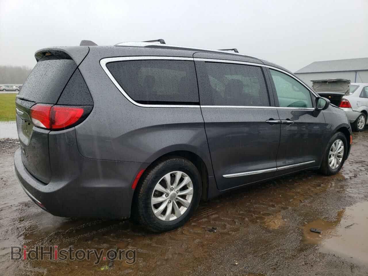 2018 CHRYSLER PACIFICA - VIN: 2C4RC1BG6JR143864 - Фото 3