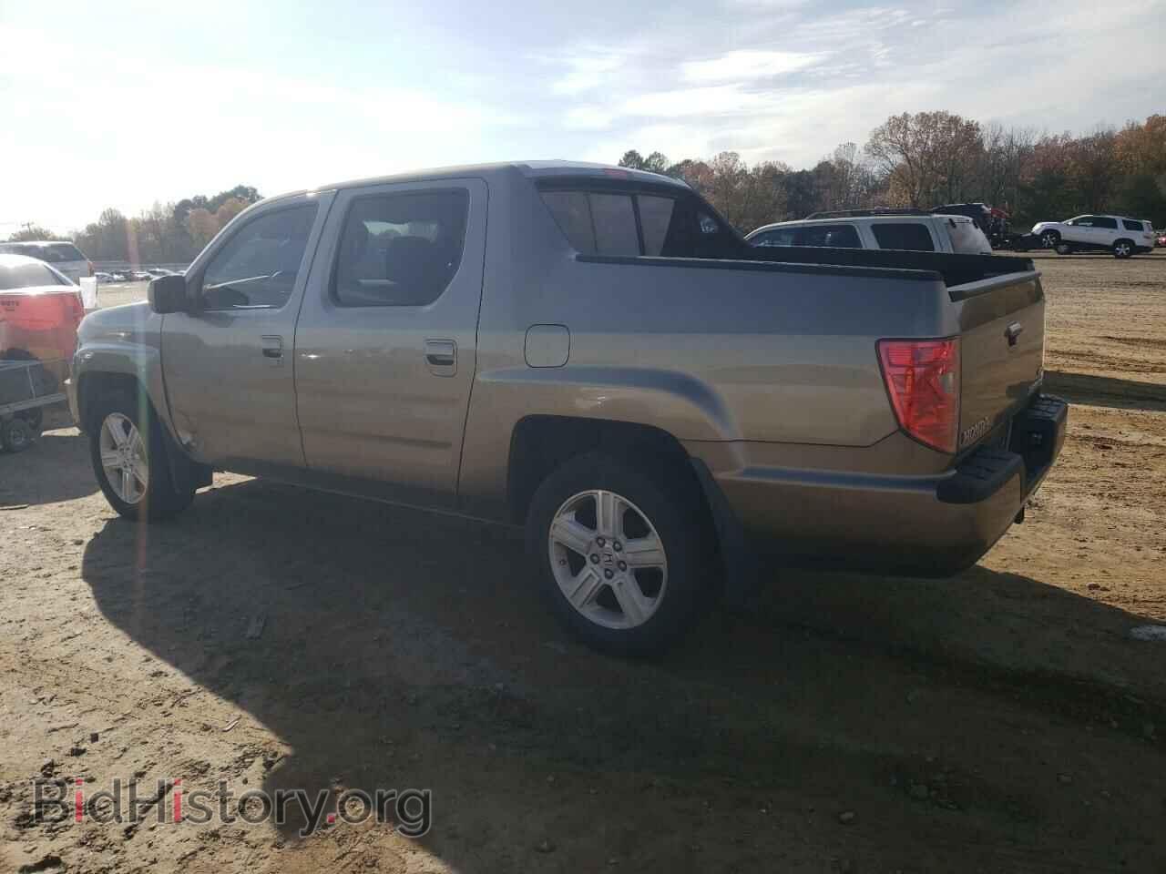 2011 HONDA RIDGELINE - VIN: 5FPYK1F57BB001048 - Фото 2