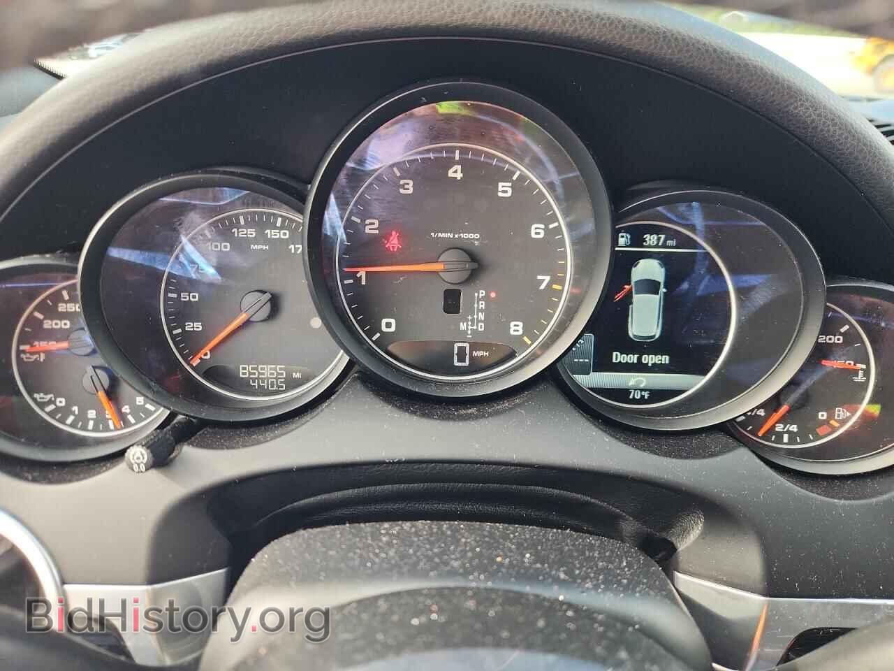 2018 PORSCHE CAYENNE - VIN: WP1AA2A29JKA05764 - Фото 9