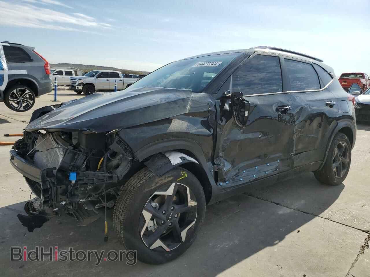 Photo KNDEU2AA8S7725773 - KIA SELTOS 2025