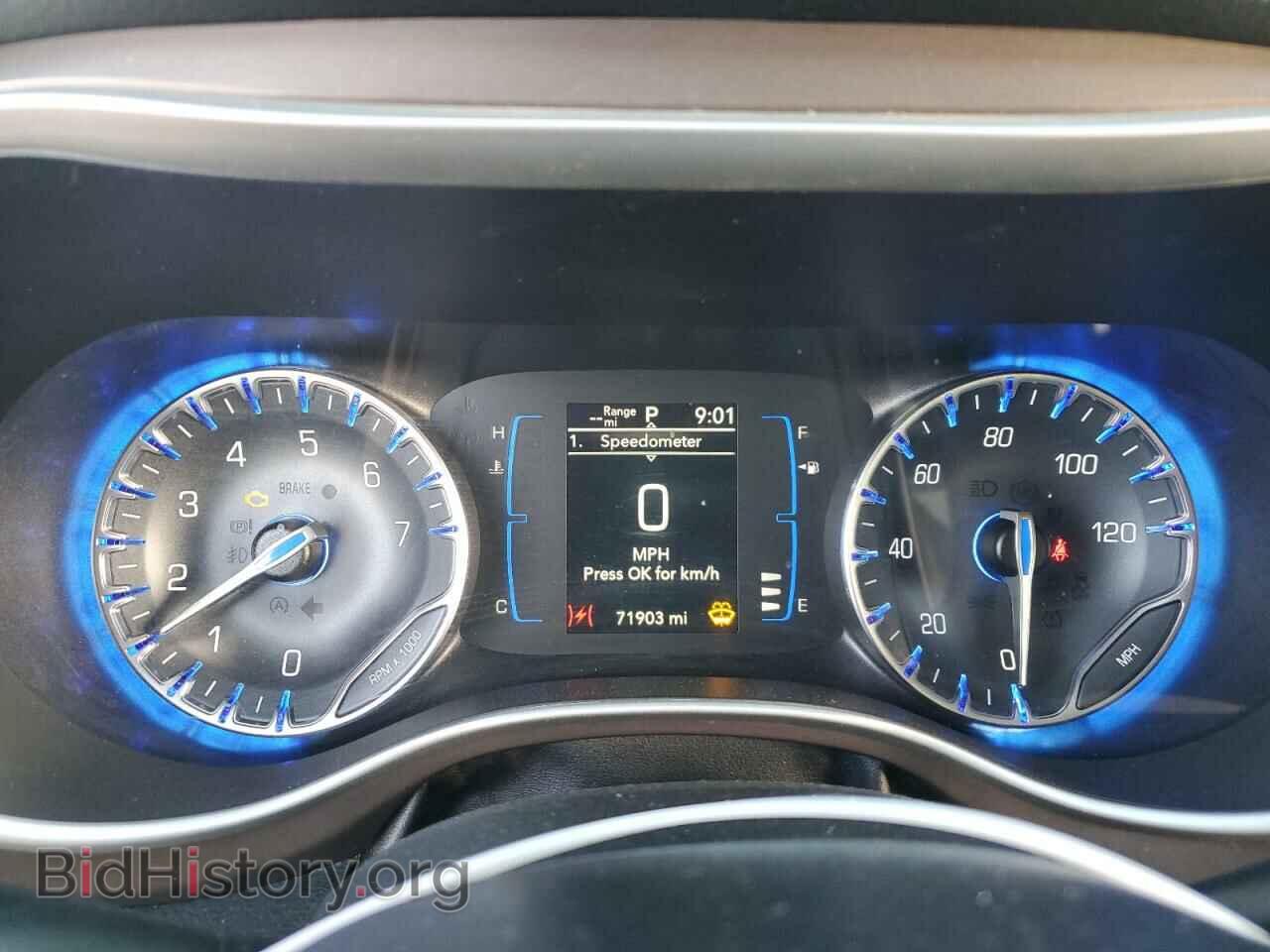 2019 CHRYSLER PACIFICA - VIN: 2C4RC1BG8KR657295 - Фото 9