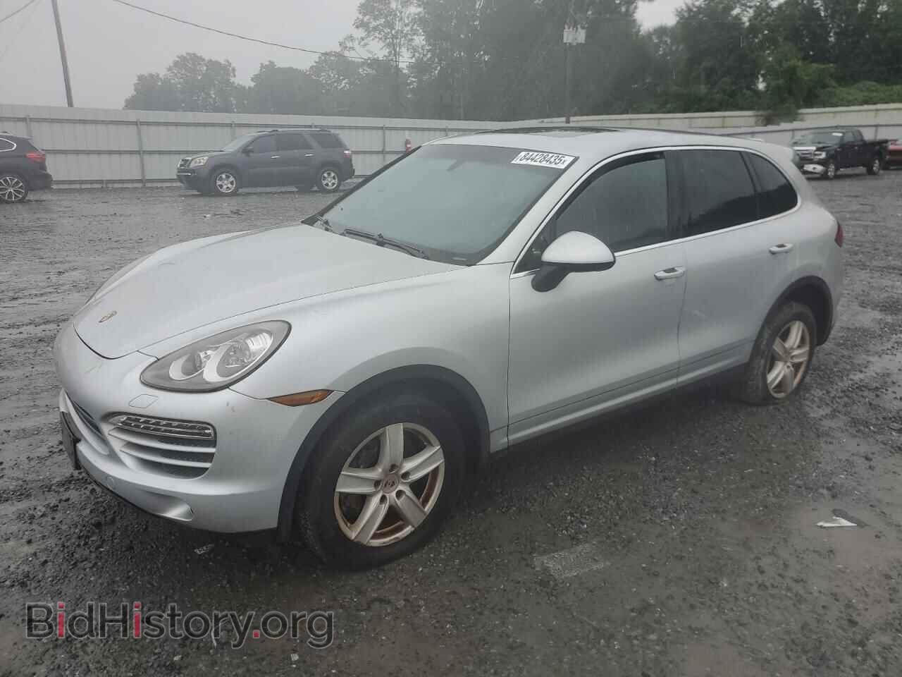 Photo WP1AA2A2XCLA10260 - PORSCHE CAYENNE 2012
