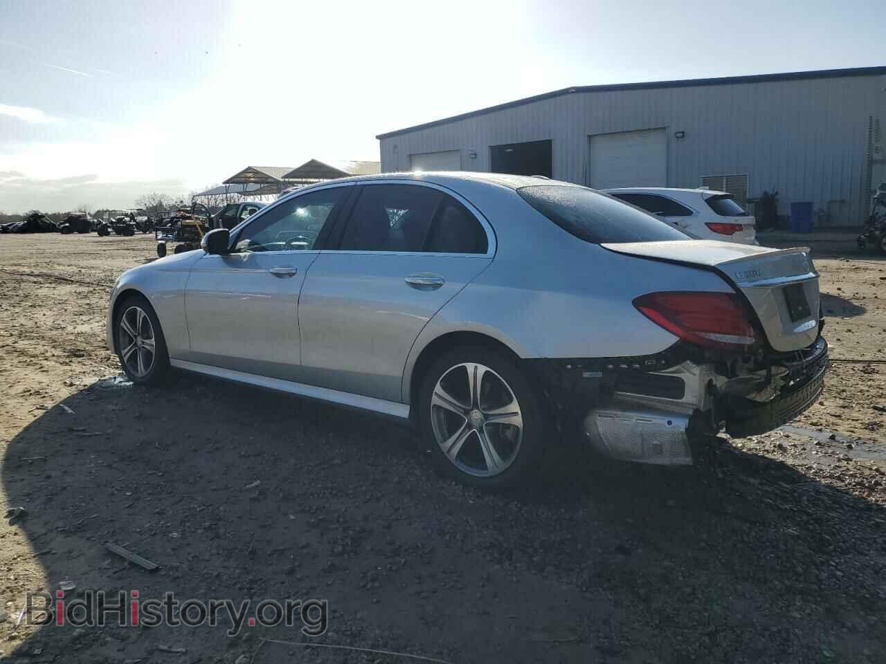 2017 MERCEDES-BENZ E-CLASS - VIN: WDDZF4JB1HA114713 - Фото 2